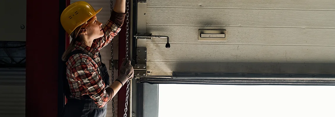 Overhead Garage Door Technician in South Miami Heights, FL