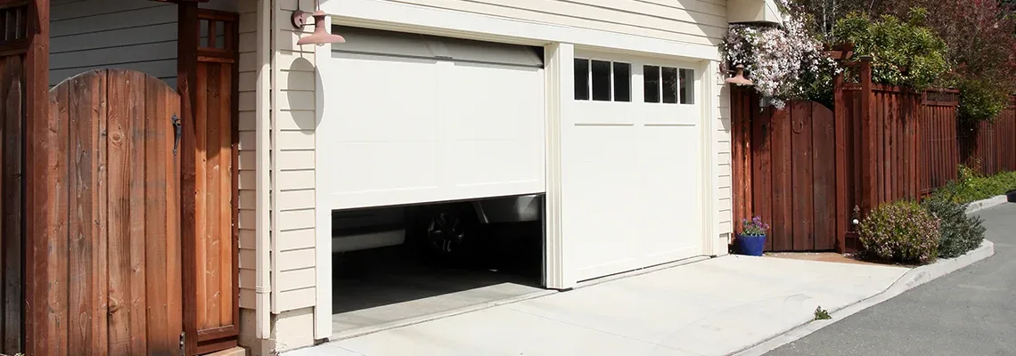 Repair Garage Door Won't Close Light Blinks in South Miami Heights, Florida